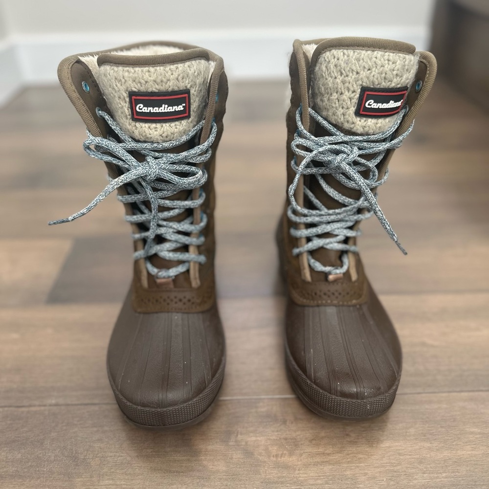 Canadians/Brown and Cream Winter Boots/ woman’s 6/ waterproof/ insulated